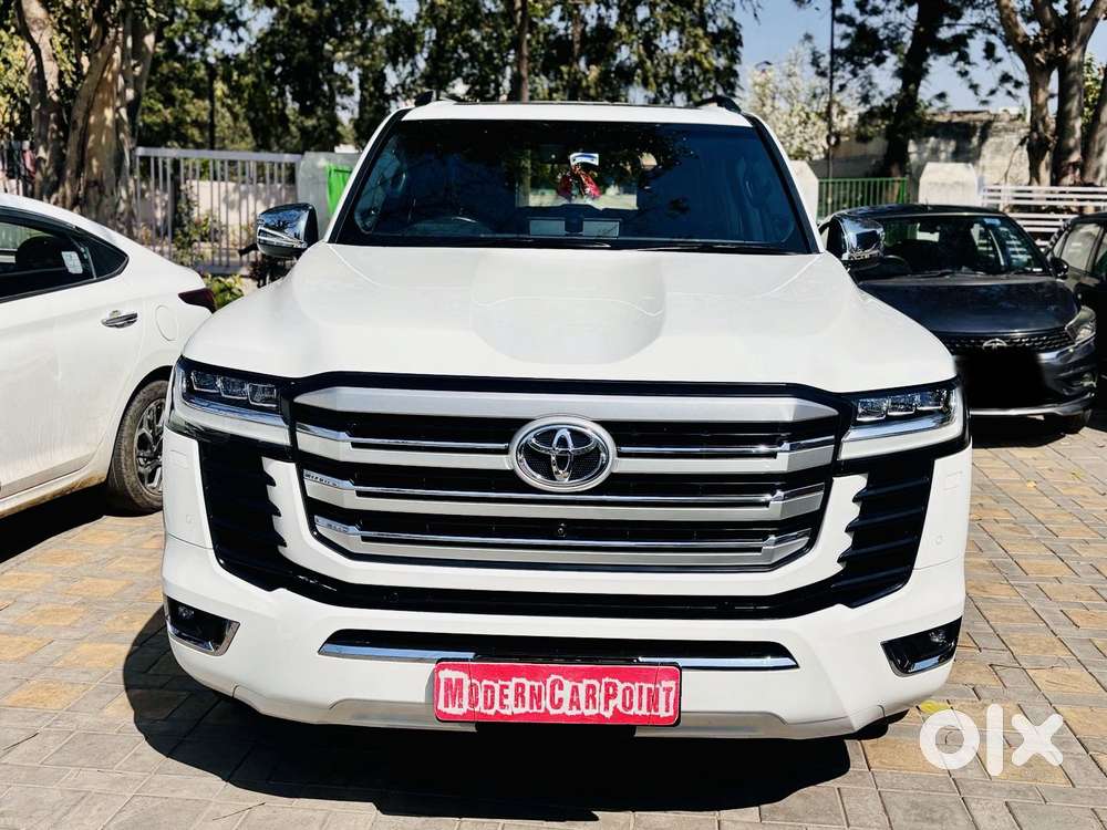 Toyota Land Cruiser 3.3 Zx Diesel, 2023, Diesel