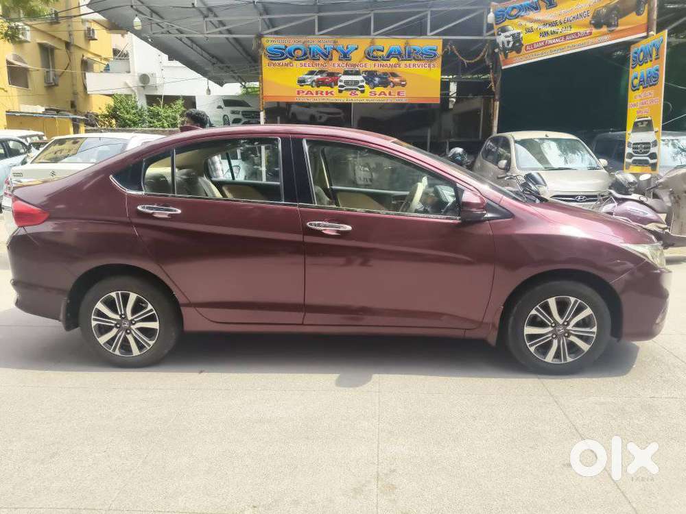 Honda City I-vtec V, 2018, Petrol