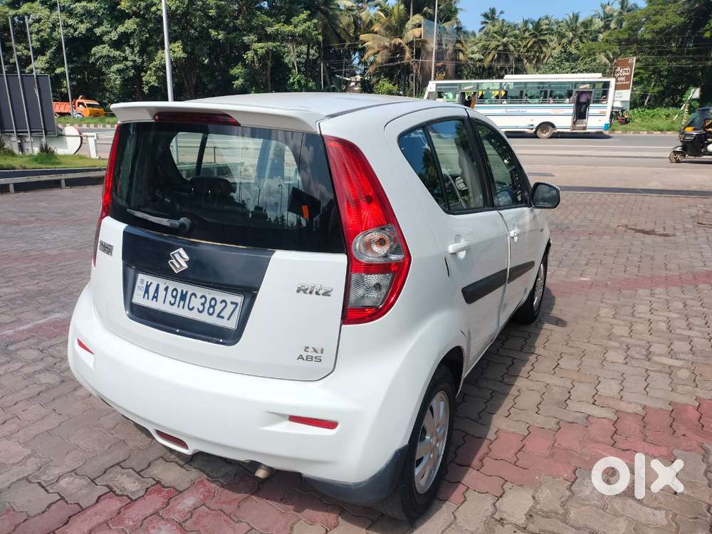 Maruti Suzuki Ritz Zxi Abs, 2012, Petrol