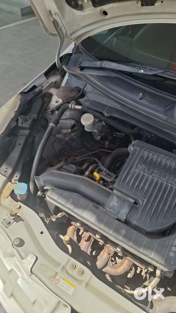 Maruti Suzuki Swift Vxi + Manual, 2016, Petrol
