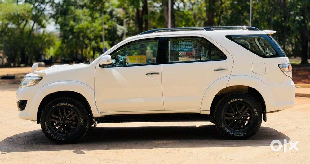 Toyota Fortuner 4x2 At, 2014, Diesel