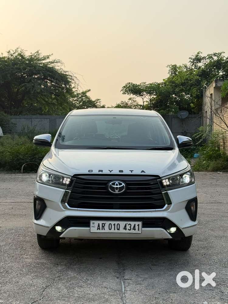Toyota Innova Crysta [2020-ongoing] 2.4 Zx 7 Str, 2022, Diesel