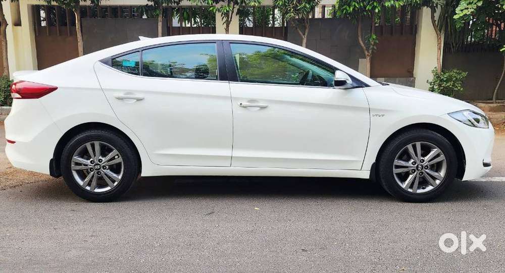 Hyundai Elantra Vtvt Sx, 2017, Petrol