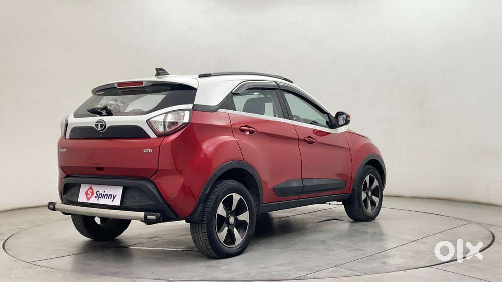 Tata Nexon 1.2 Revotron Xza Plus (o) Dual Tone, 2018, Diesel