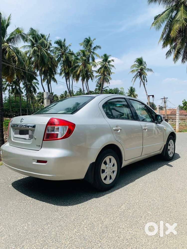 Maruti Suzuki Sx4 2007-2012 Vxi Bsiv, 2011, Petrol