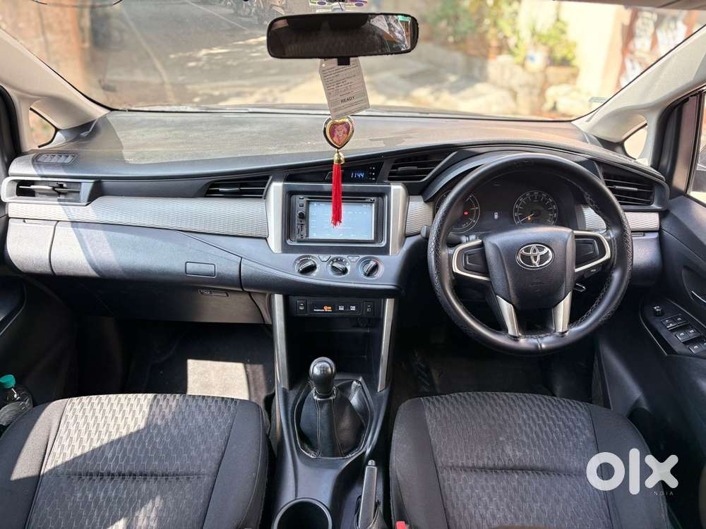 Toyota Innova Crysta 2.4 G Mt, 2016, Diesel