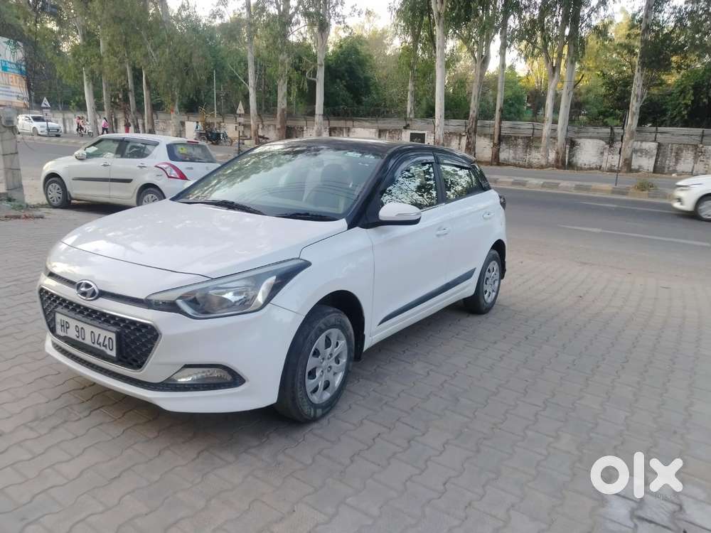 Hyundai Elite I20 Sportz (o) 1.2, 2017, Petrol
