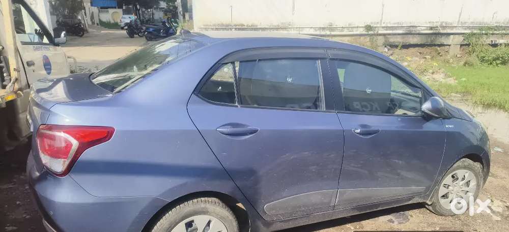 Hyundai Xcent 2015 Petrol Well Maintained
