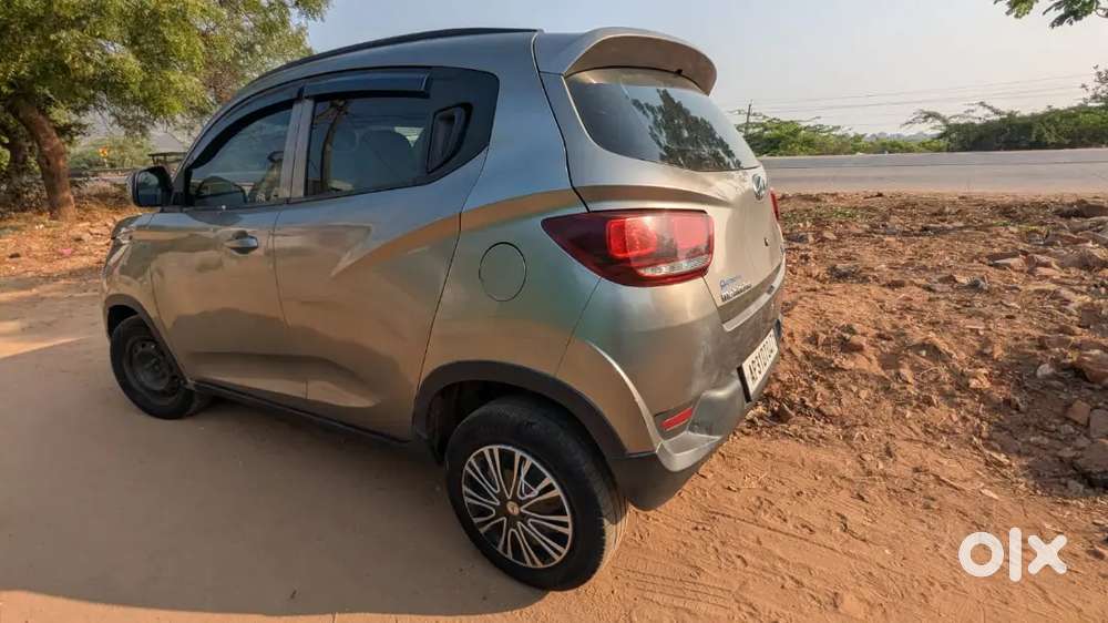 Mahindra Kuv100 Nxt 2017 Petrol 76000 Km Driven