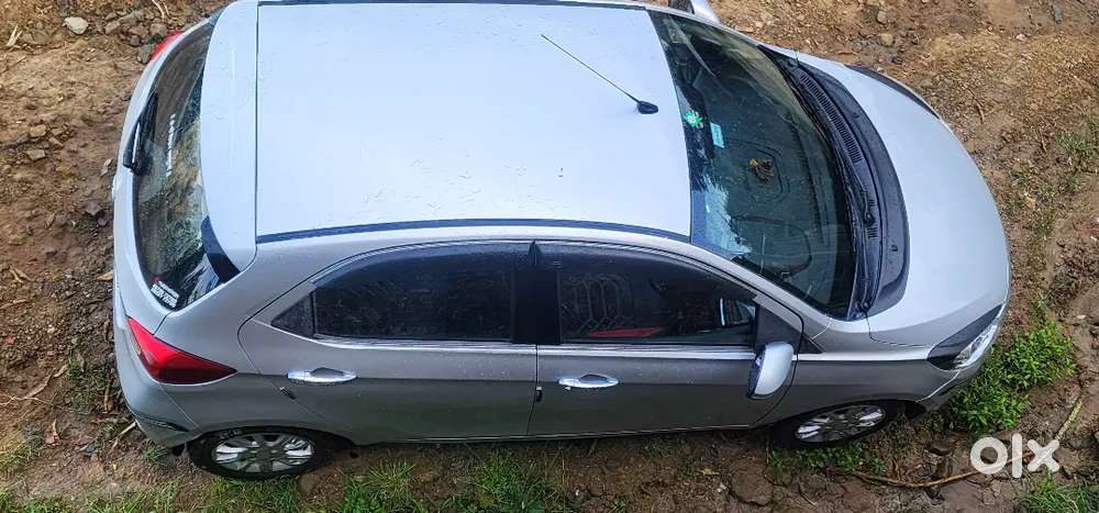 Tata Tiago Xz