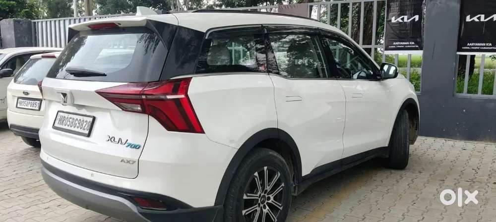 Mahindra Xuv700 2.0 Petrol 2021