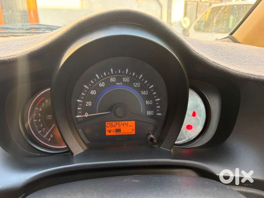 Honda Amaze 2015 Petrol Well Maintained
