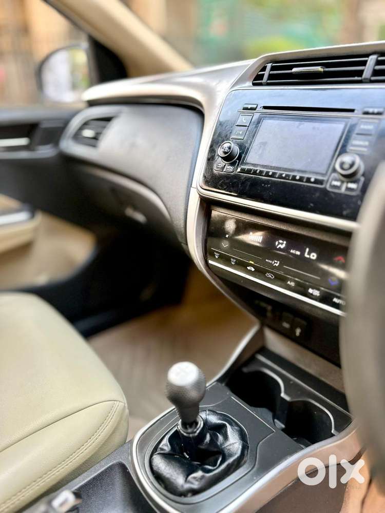 Honda City Vx Petrol Mt, 2015, Petrol