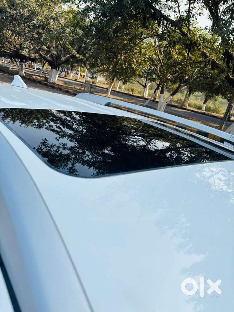 Hyundai Venue Sx Plus Turbo Dct, 2019, Petrol