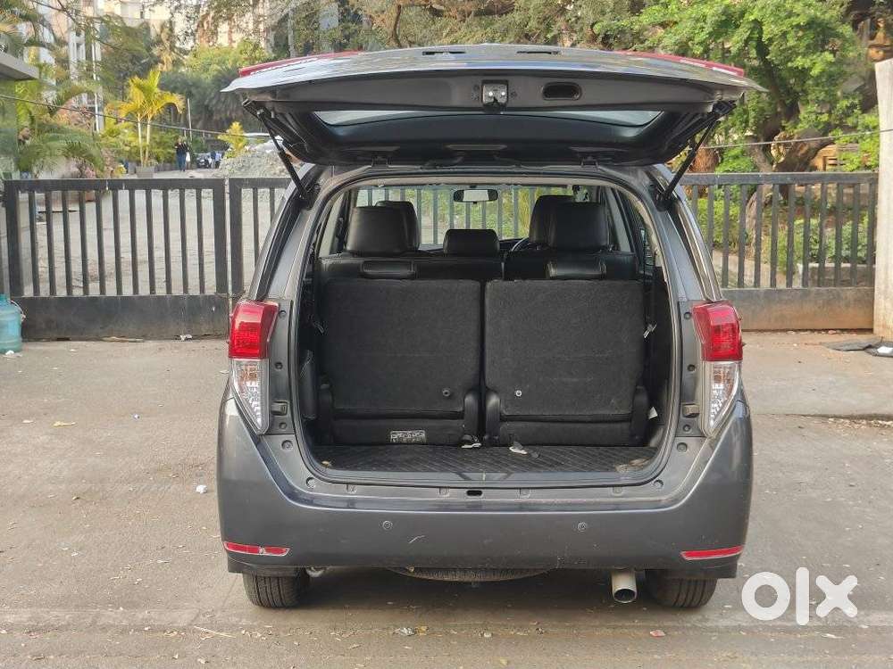 Toyota Innova Crysta 2.8 Gx At 8s, 2018, Diesel