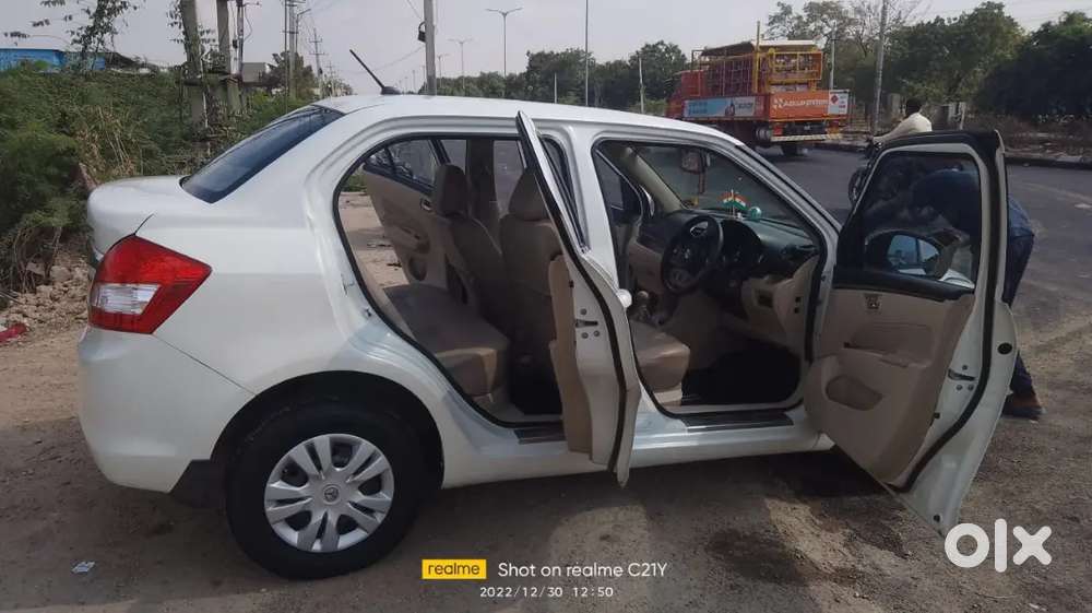Maruti Suzuki Dzire 2015
