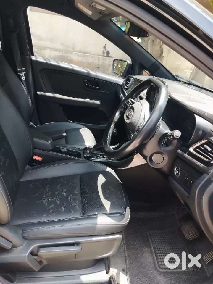 Tata Altroz 1.2 Xz Plus Dark Edition, 2022, Petrol