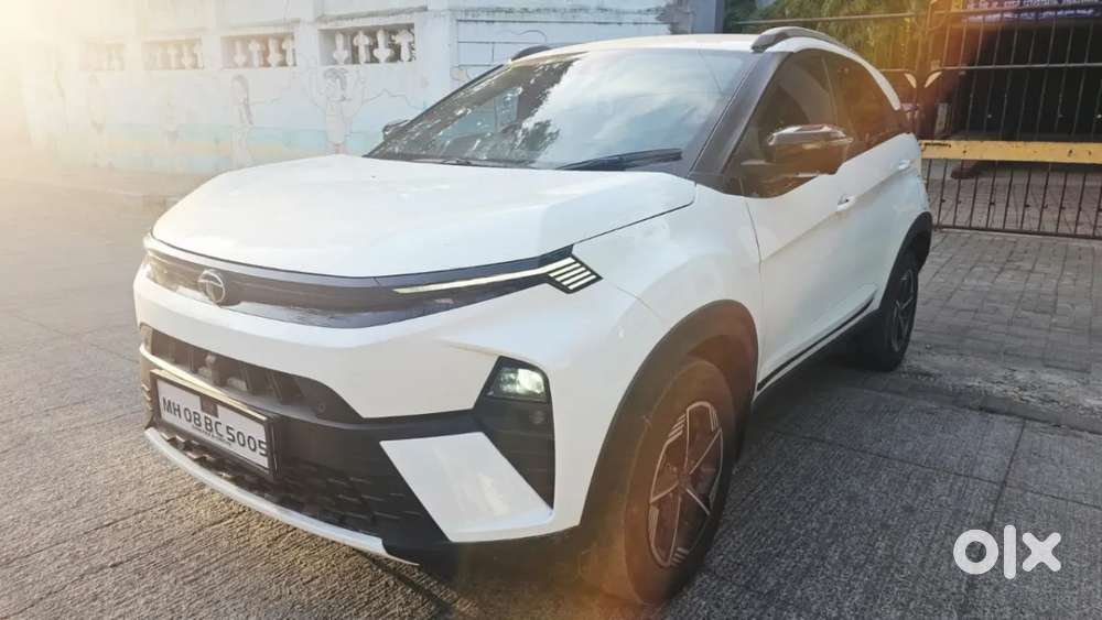 Tata Nexon Creative 1.2 Revotron Petrol 6 Amt Dt, 2023, Petrol