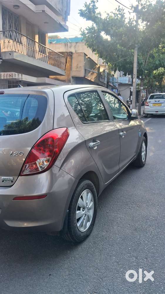 Hyundai I20 2010-2012 1.2 Sportz Option, 2012, Petrol