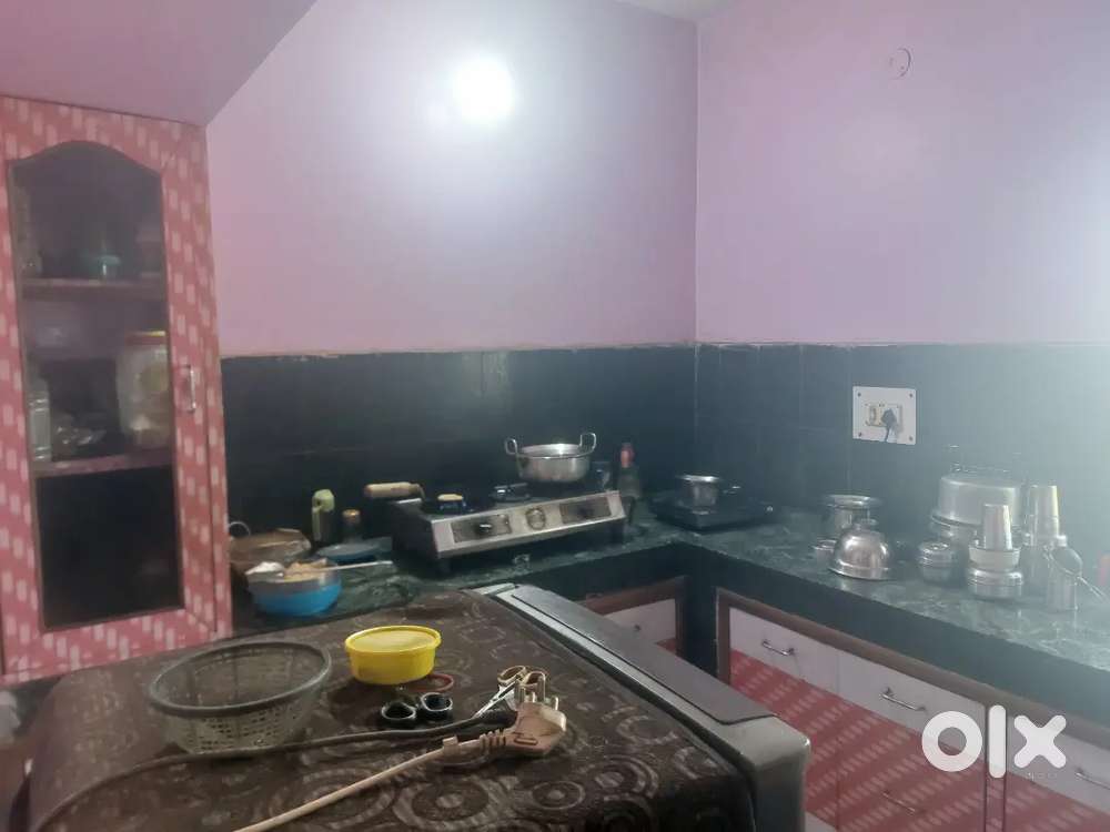 Great place to move in, Park market hirapur.Negotiable.