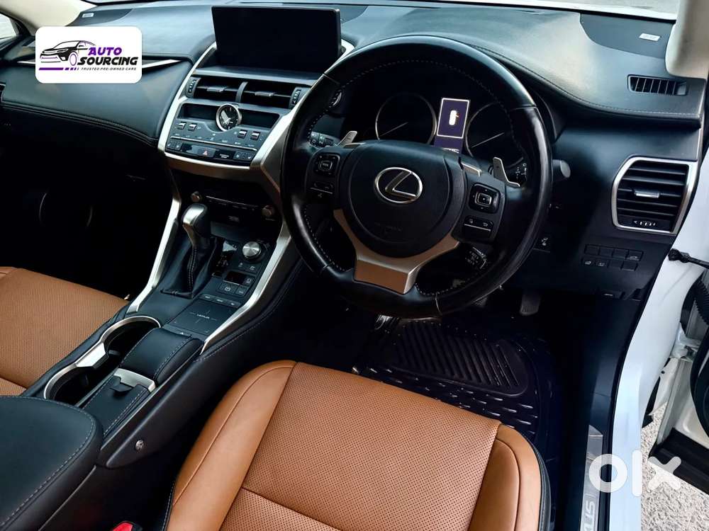 Lexus Nx, 2021, Petrol