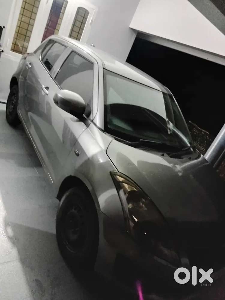 Maruti Suzuki Swift Lxi Petrol 2017