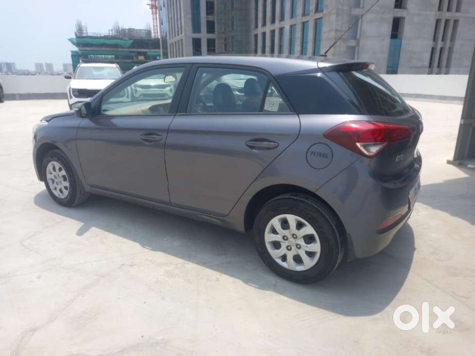 Hyundai I20 Sportz 1.2 Bs-iv, 2017, Petrol