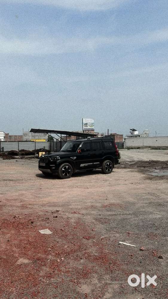 Mahindra Scorpio Classic 2022