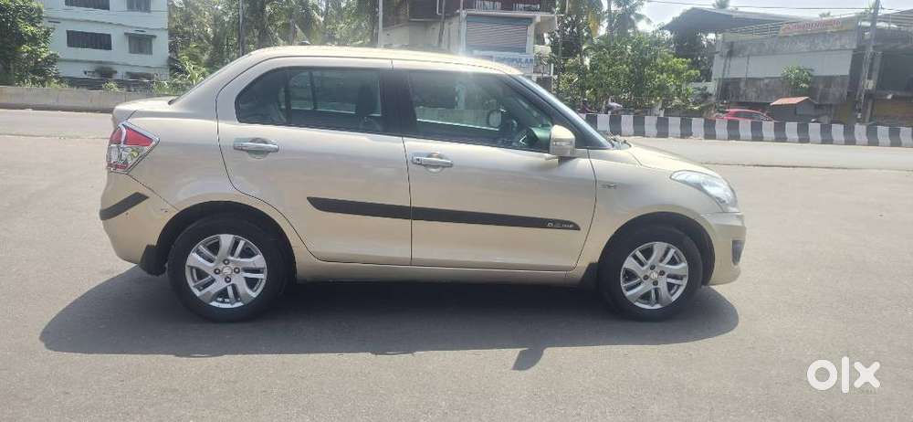 Maruti Suzuki Dzire 1.2 Zxi, 2012