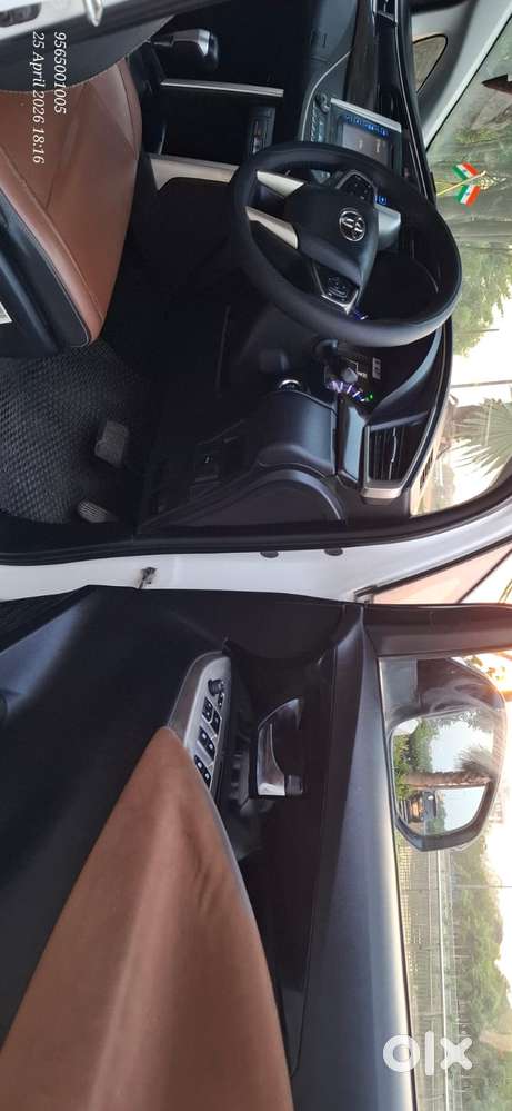 Toyota Innova Crysta 2.8z Automatic, 2019, Diesel