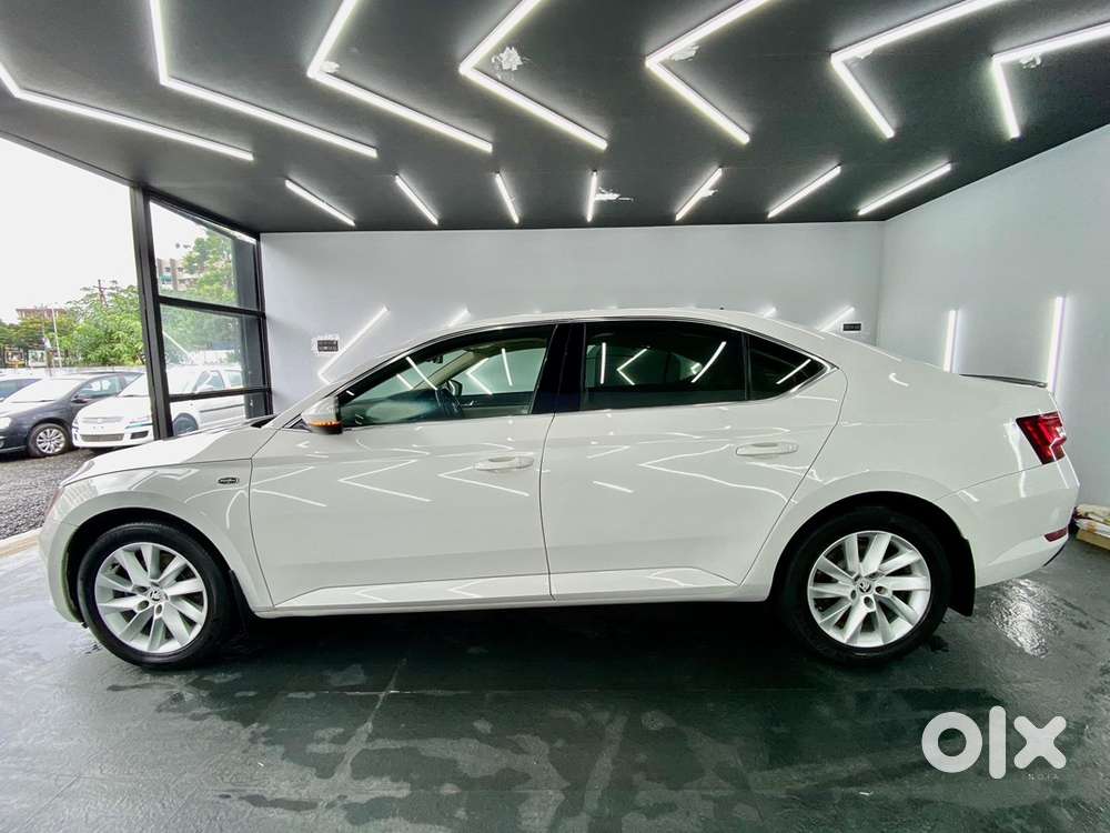 Skoda Superb Diesel 2017 L&k Top Varient