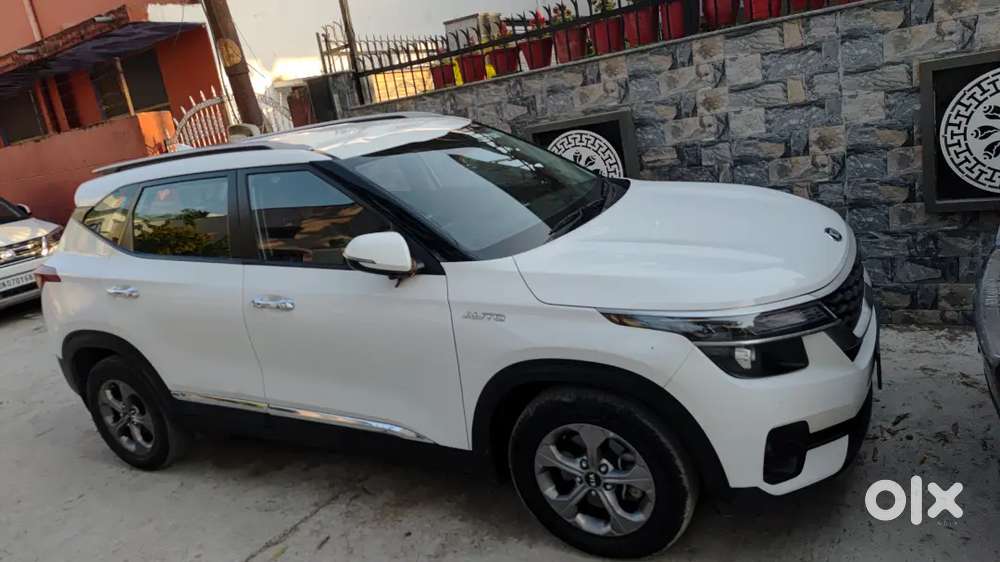 Saaf Gaaadi White Colour Kia Seltos For Sale