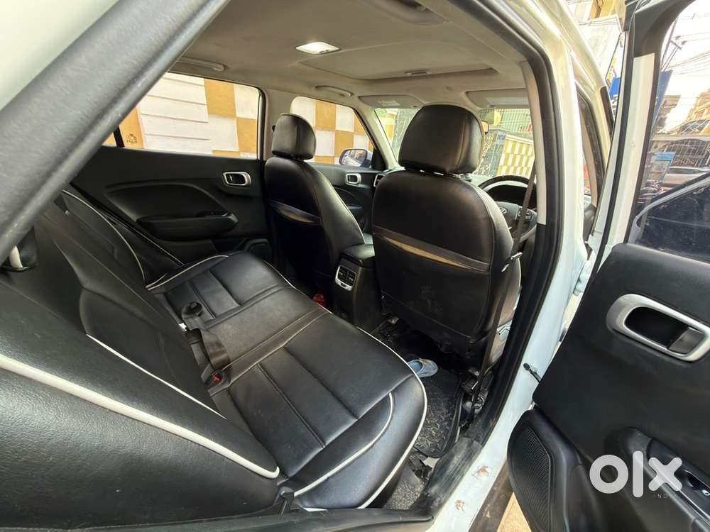 Hyundai Venue 2021 Goverment Officer Vehicle