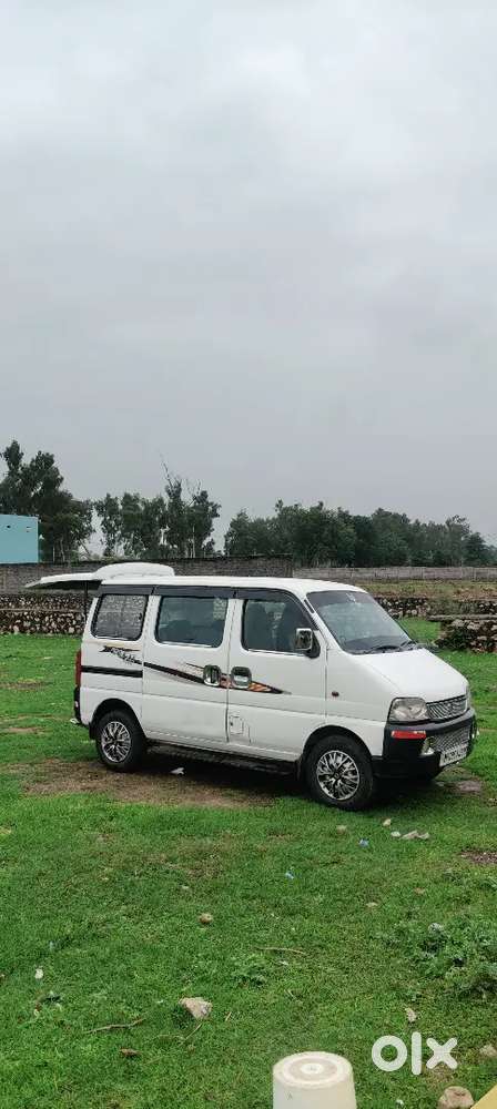 Maruti Eeco Ac Cng 5str 2017