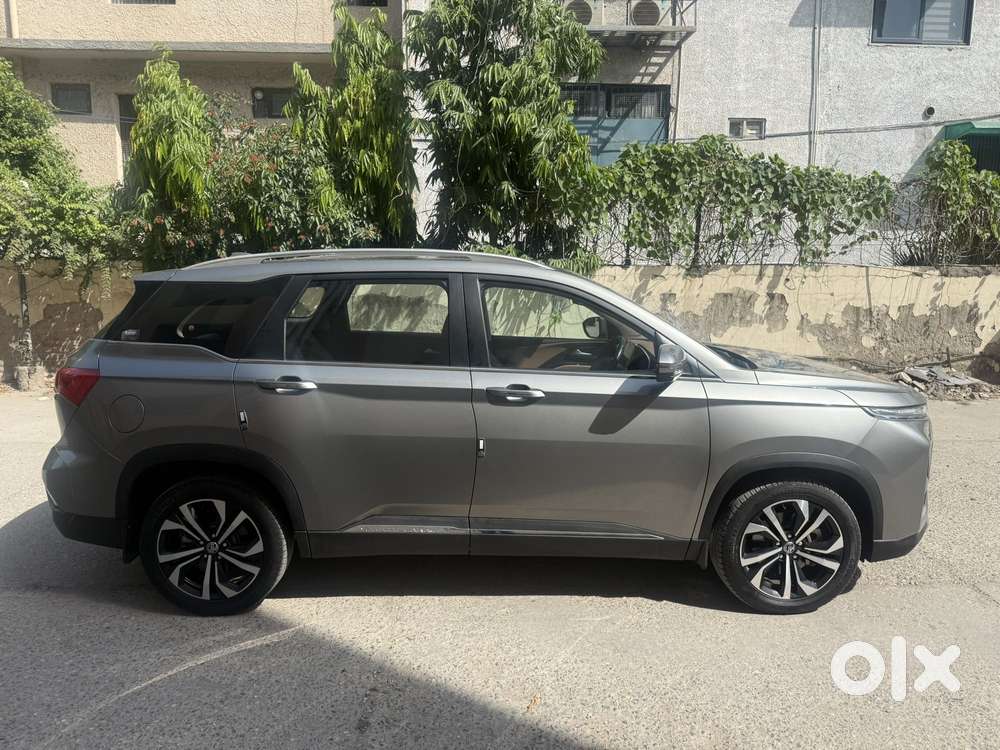 Mg Hector Plus 1.5 Sharp Turbo Cvt 6 Str, 2023, Petrol