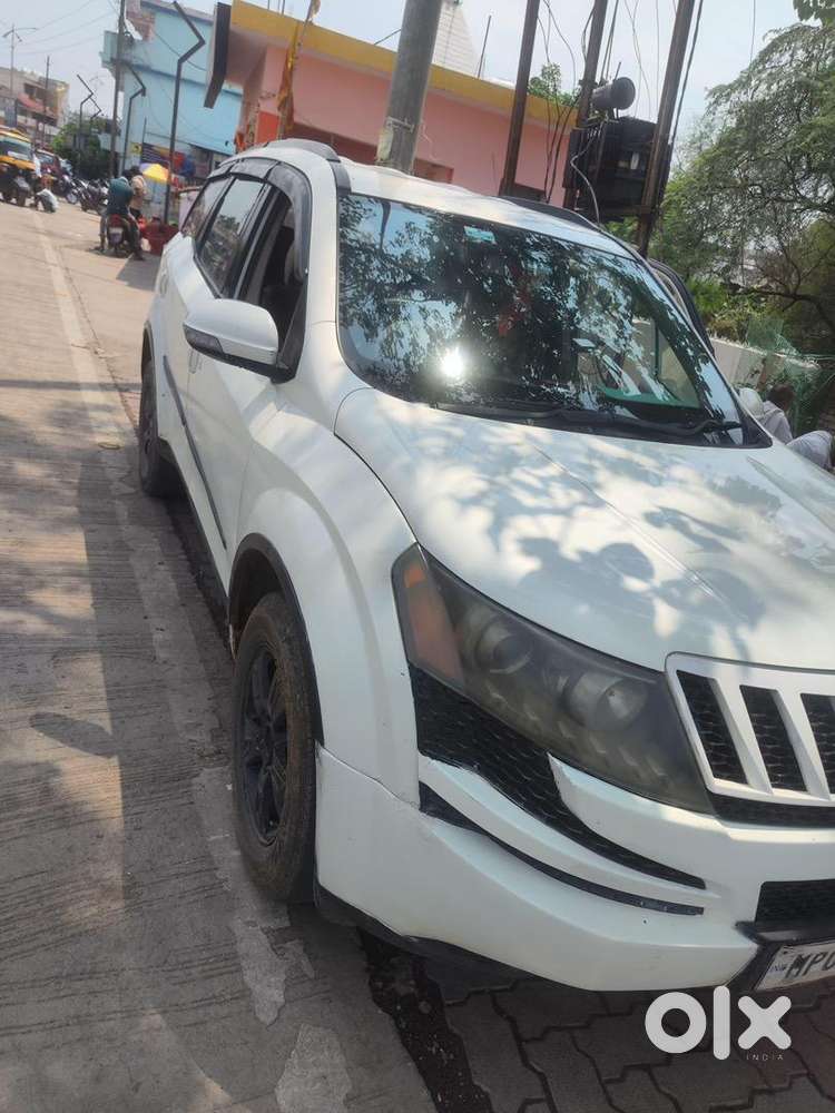 Mahindra Xuv500 2014 Diesel 130000 Km Driven