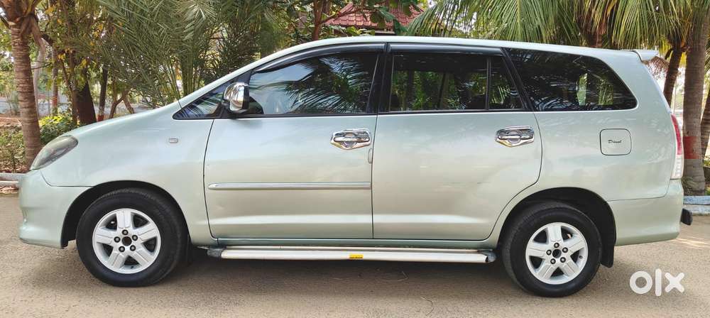 Toyota Innova 2.5 V 7 Str, 2007, Diesel