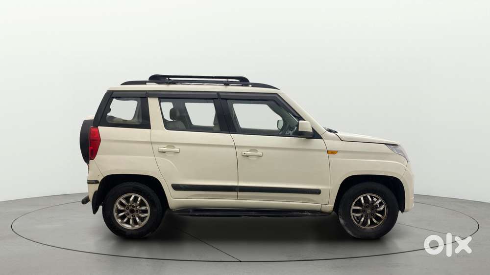 Mahindra Tuv 300 Mhawk100 T8, 2017, Diesel