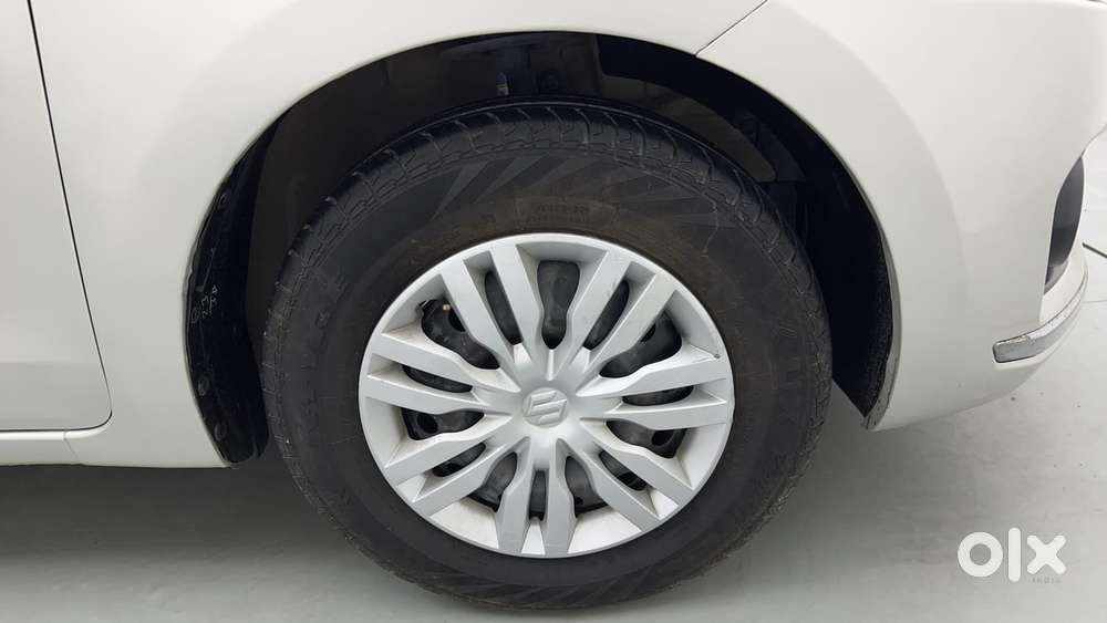 Maruti Suzuki Dzire 1.2 Vxi Amt, 2017, Petrol
