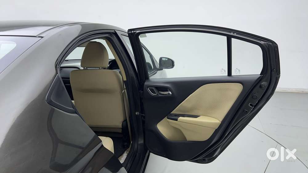 Honda City I-vtec Cvt V, 2017, Petrol