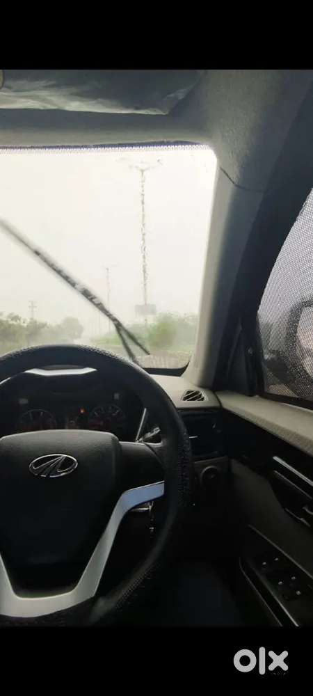 Mahindra Kuv 100 Diesel 2017 Car