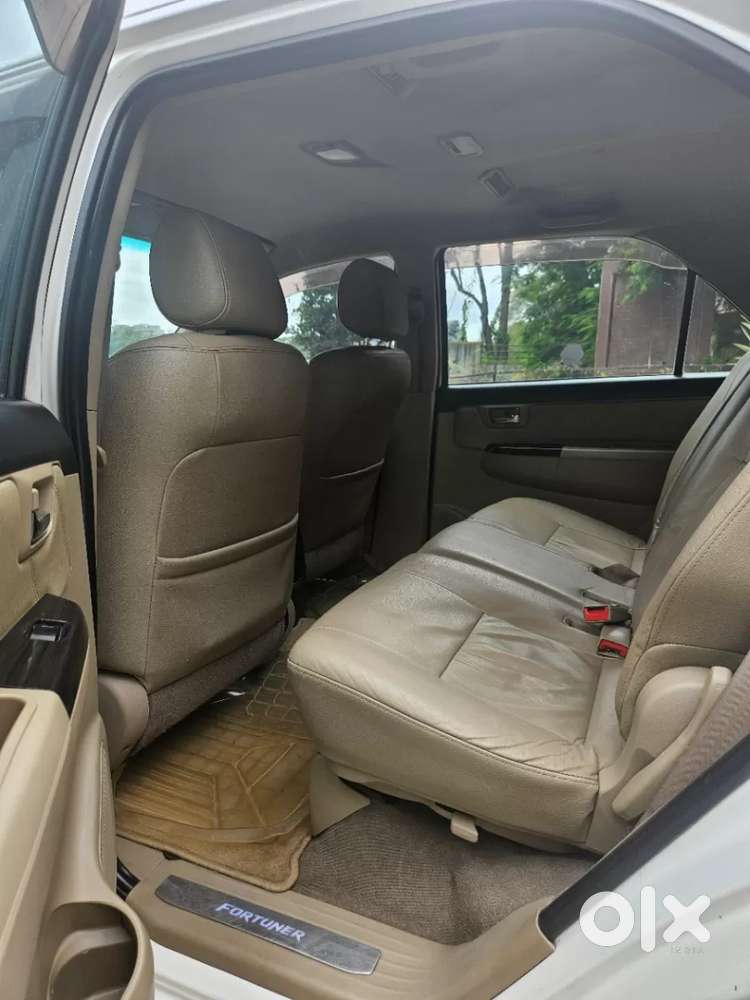 Toyota Fortuner 4x2 At, 2014, Diesel