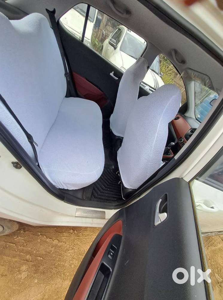 Hyundai Grand I10 Sportz, 2016, Petrol