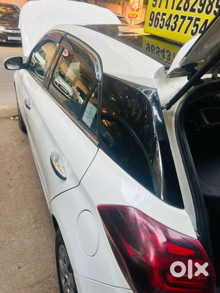 I20 Sportz 1.2 Manual Transmission Petrol+ Cng