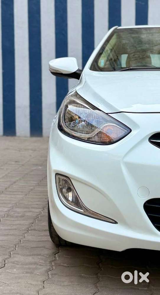 Hyundai Verna, 2012, Petrol