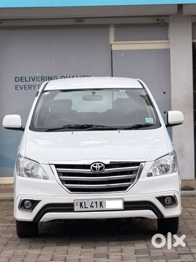 Toyota Innova 2.5 G (diesel) 8 Seater, 2015, Diesel