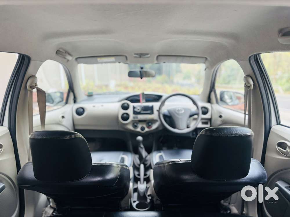 Toyota Etios Liva 2014-2016 G, 2015, Petrol