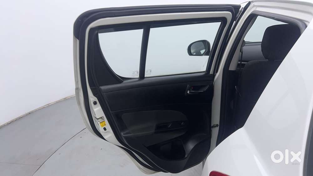 Maruti Suzuki Swift Vvt Vxi, 2015, Petrol