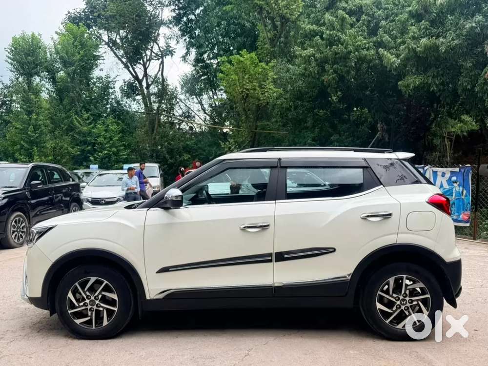 Mahindra Xuv300 W8 Option, 2023, Petrol
