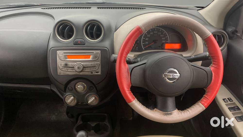 Nissan Micra Cvt Xv, 2013, Petrol